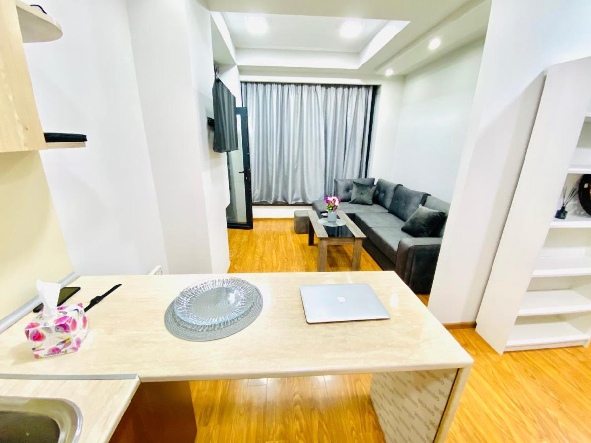 Sunny Apartment Dilijan Bagian luar foto