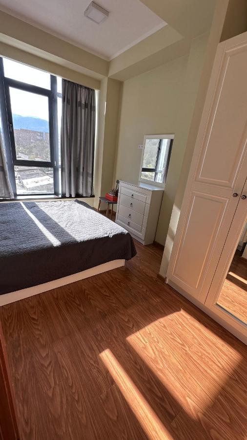 Sunny Apartment Dilijan Bagian luar foto